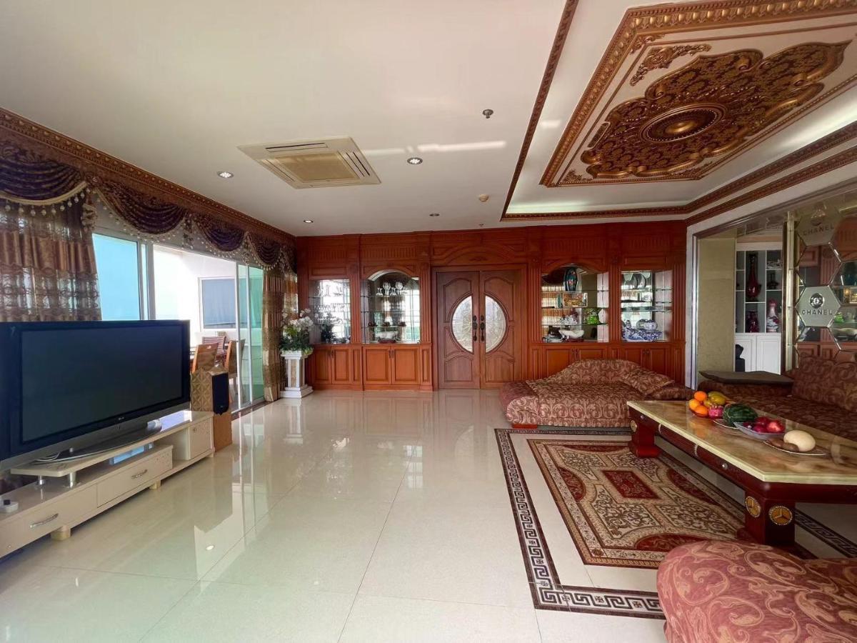 Beautiful Sea View Beach Front Condo Pattaya Exterior foto